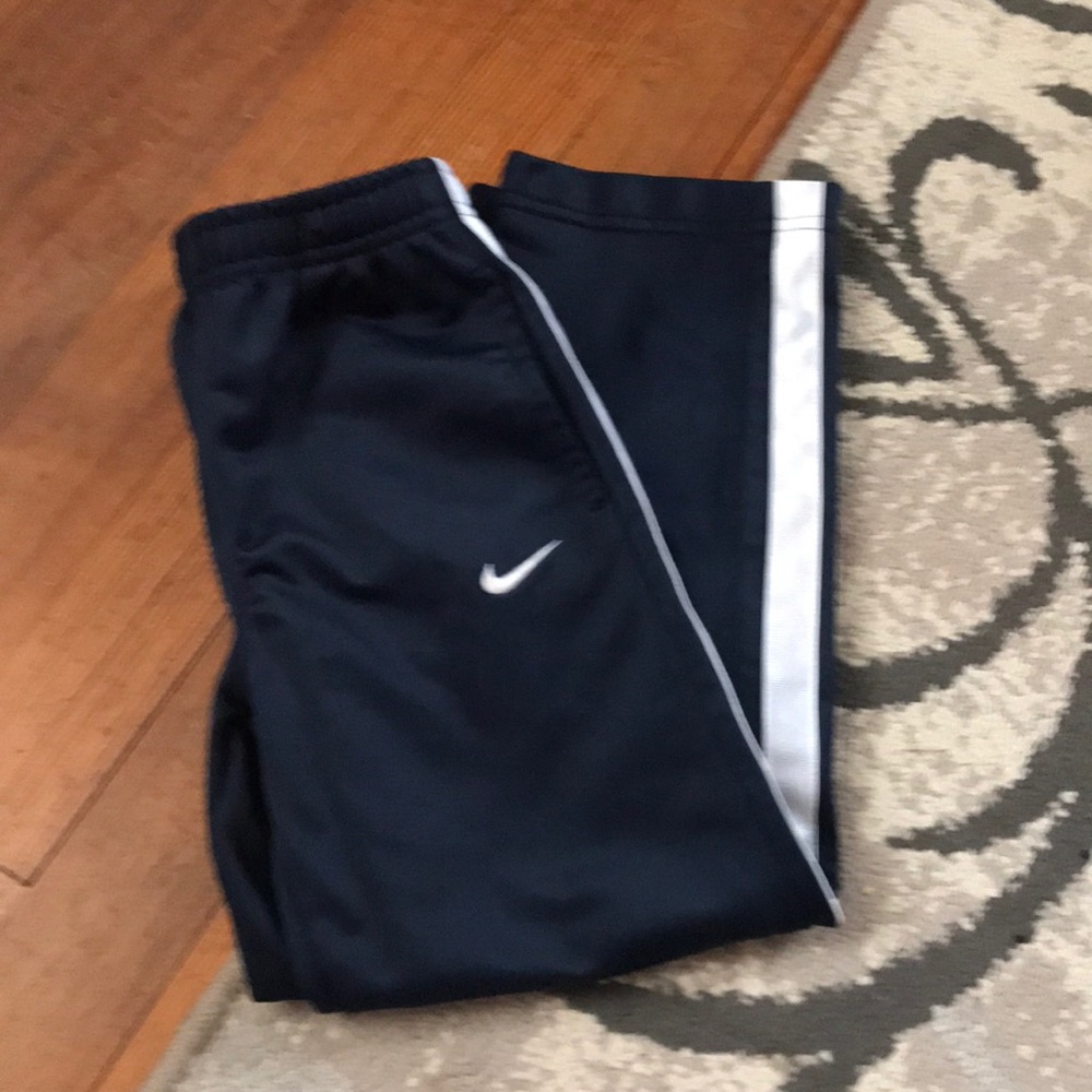 Nike pants size 6
